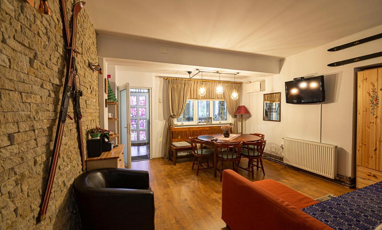 Casa Sara Apartment Синая Екстериор снимка