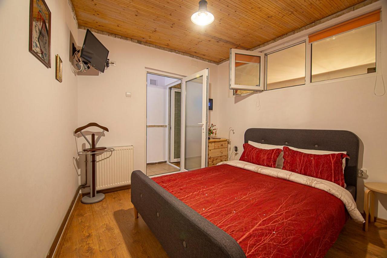 Casa Sara Apartment Синая Екстериор снимка