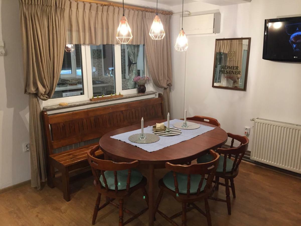 Casa Sara Apartment Синая Екстериор снимка